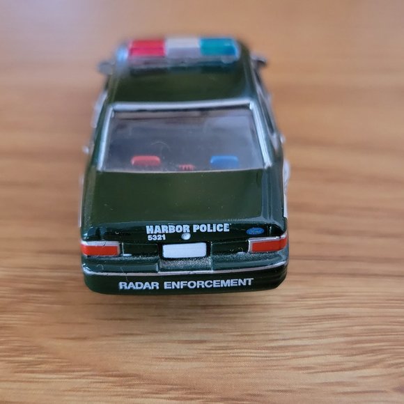 1999 Johnny Lightening  ’97 Crown Victoria Port of New Orleans Police Car - Picture 4 of 6